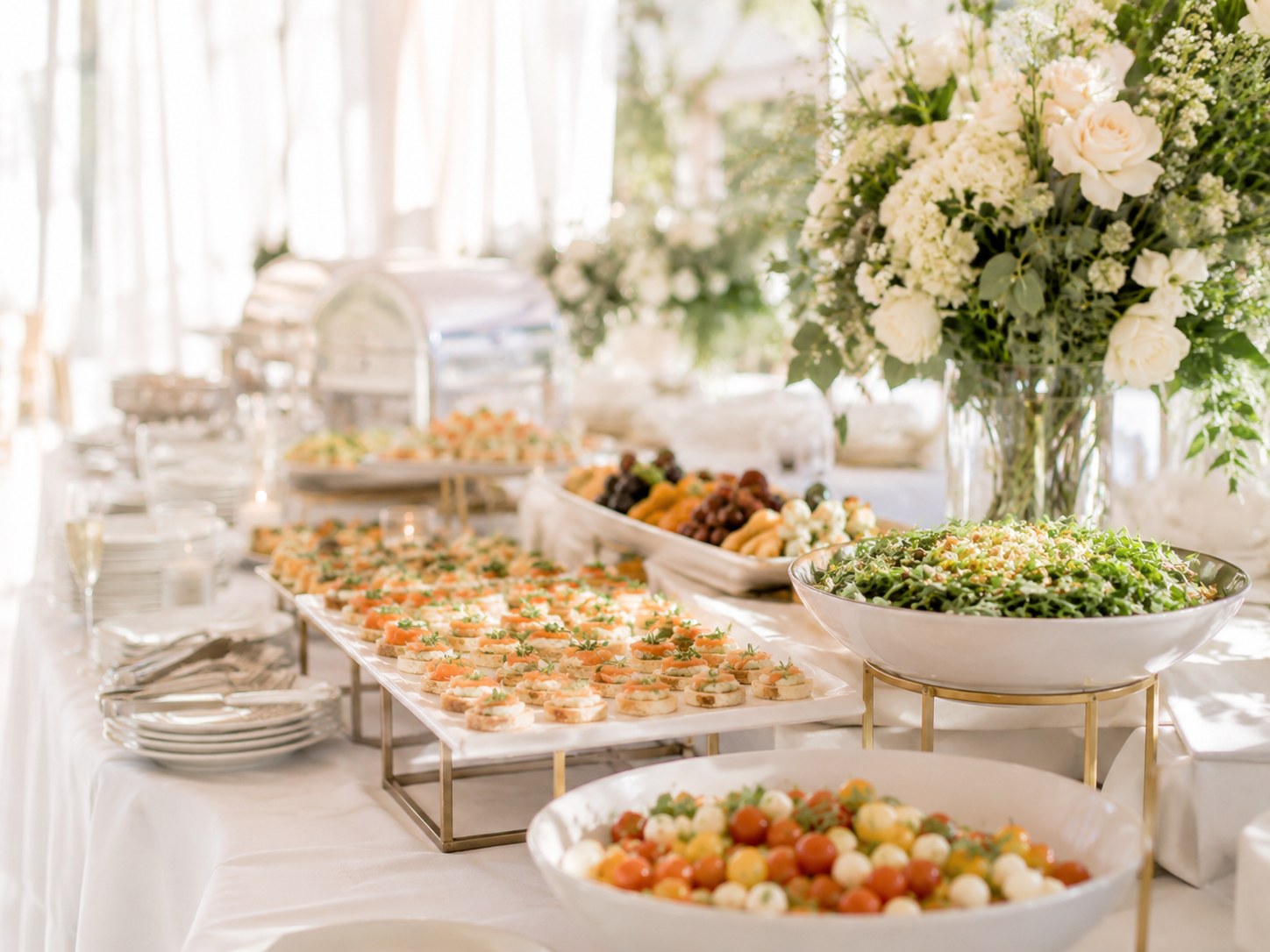Buffet-Tisch